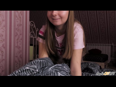 ❤️ Tarraingíonn Blondie BFF go domhain uirthi agus faigheann sí cum ina béal ❌ Super porn uainn ga.hentaiteca.ru